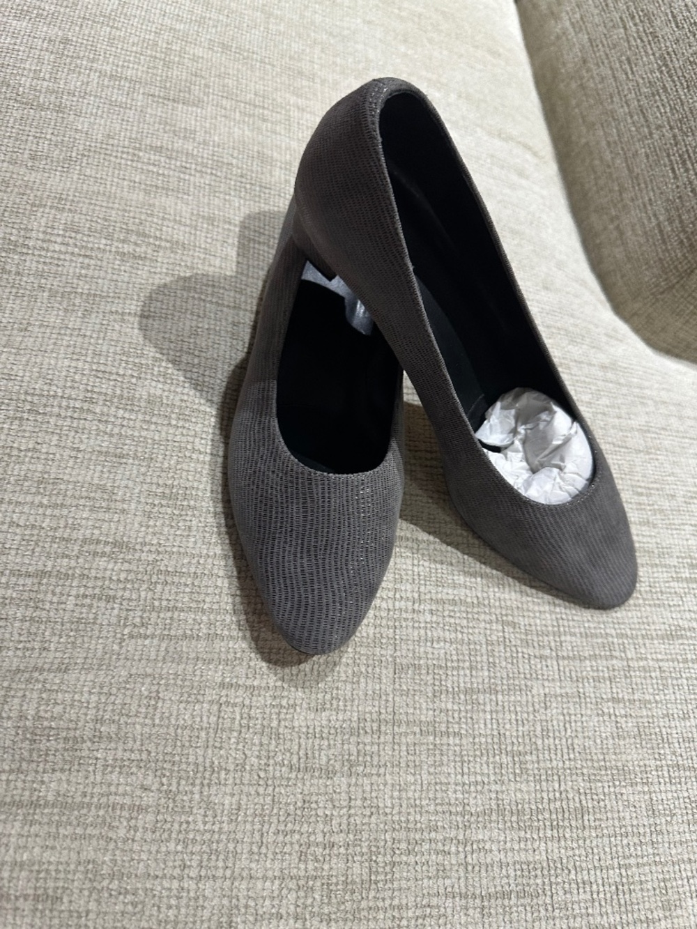 NEW IN BOX- Van Eli pump- Gray Astyr Miniliz in hard to find 10 W